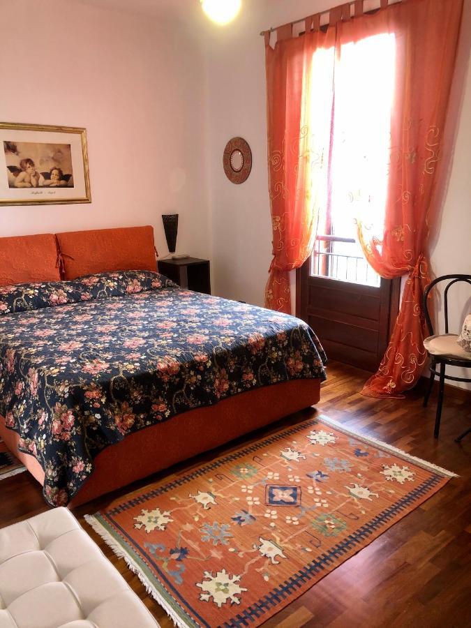 B&B Roomantic & Piscina Idromassaggio Cefalù Eksteriør bilde