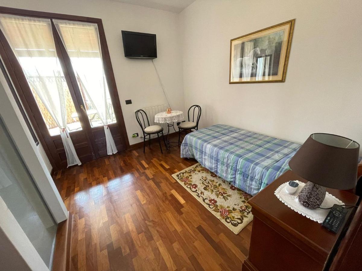 B&B Roomantic & Piscina Idromassaggio Cefalù Eksteriør bilde